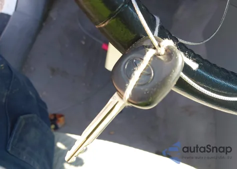 2011 Toyota Tacoma Prerunner V6 z USA, uszkodzony, nr VIN 5TFJU4GNXBX010272